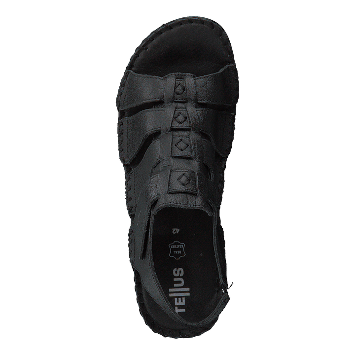 Yard Black
