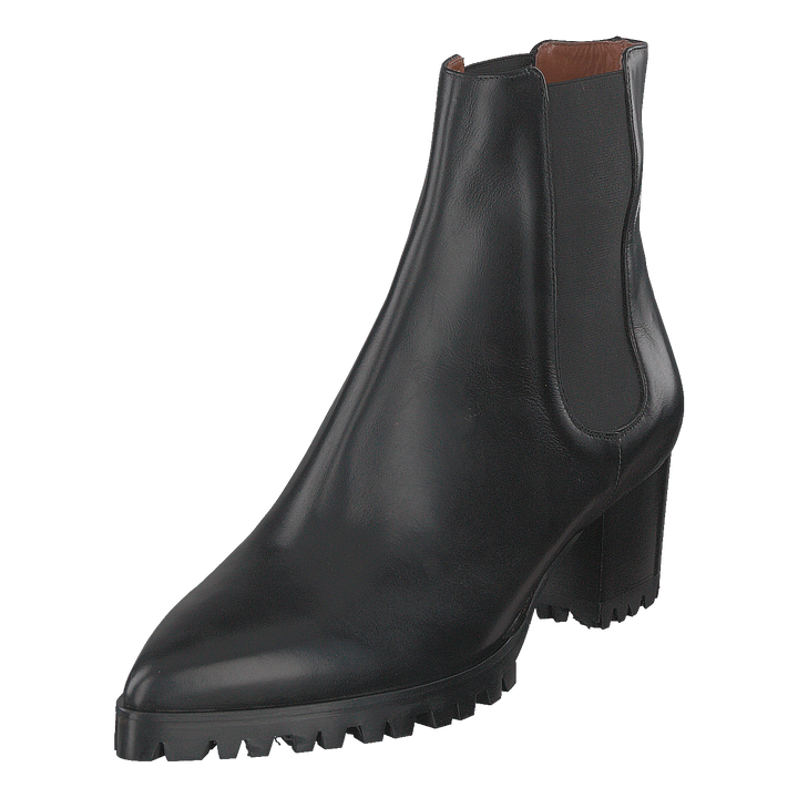 Sable Tractor Black