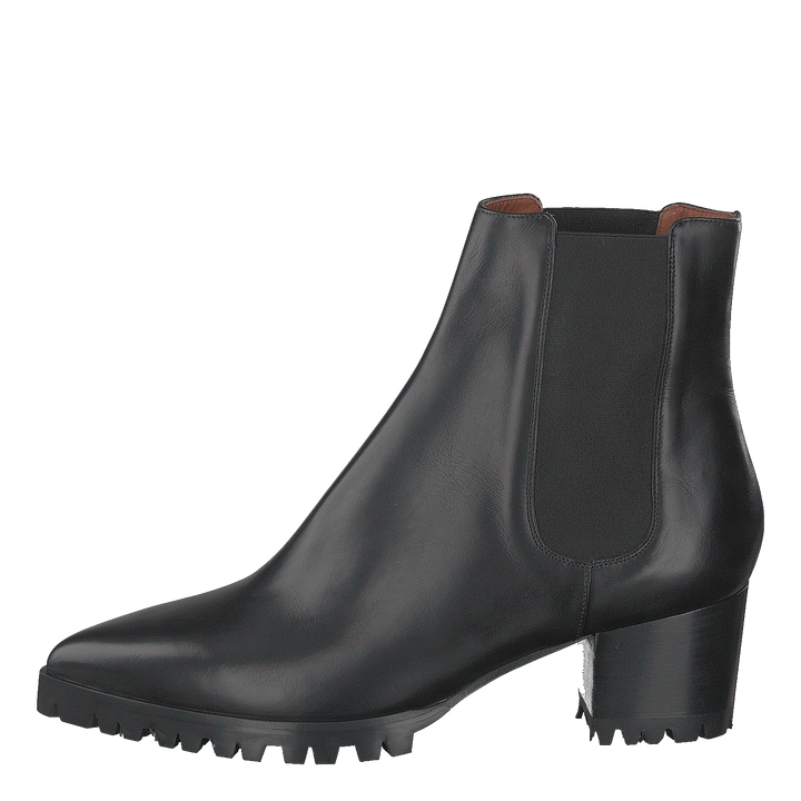 Sable Tractor Black