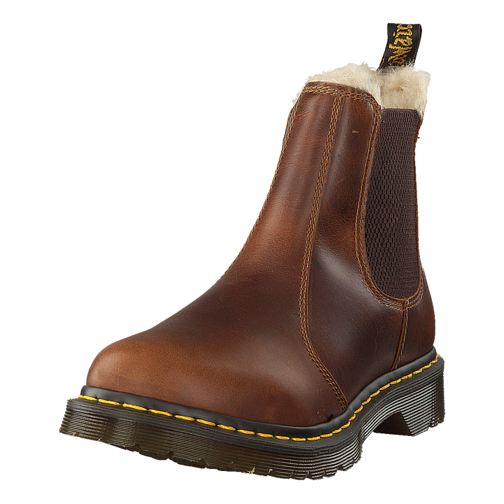 Leonore Butterscotch