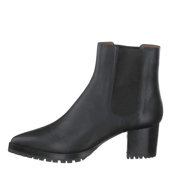 Sable Tractor Black