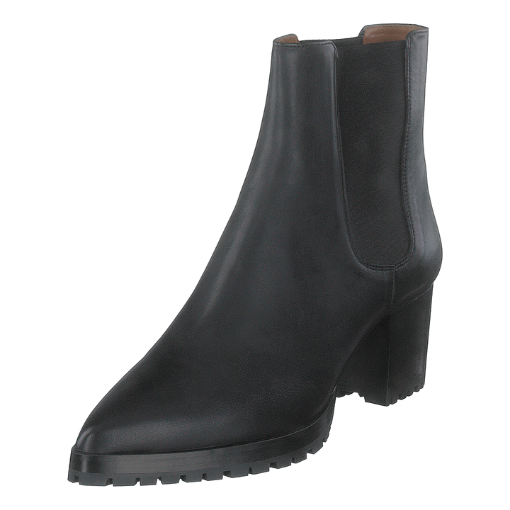 Sable Tractor Black