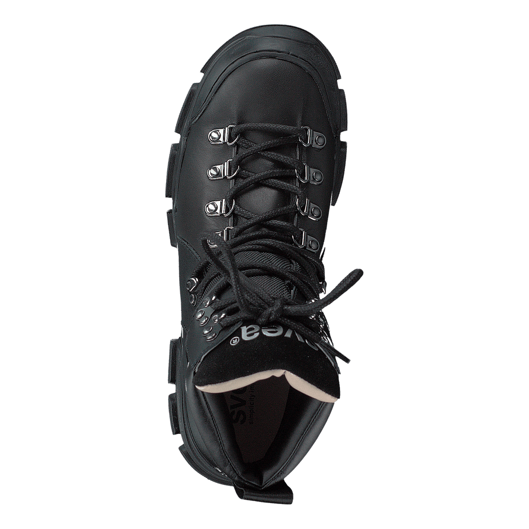 Tracking Boot Black