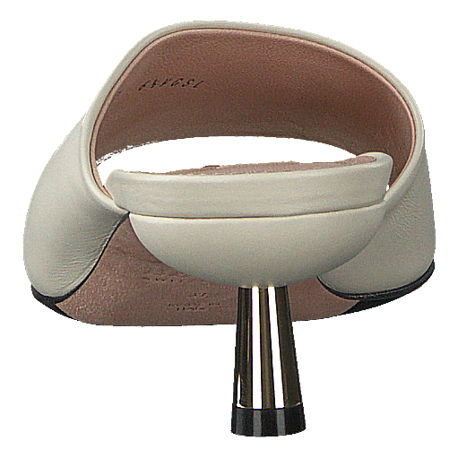 Carin 45 008, Bone 15