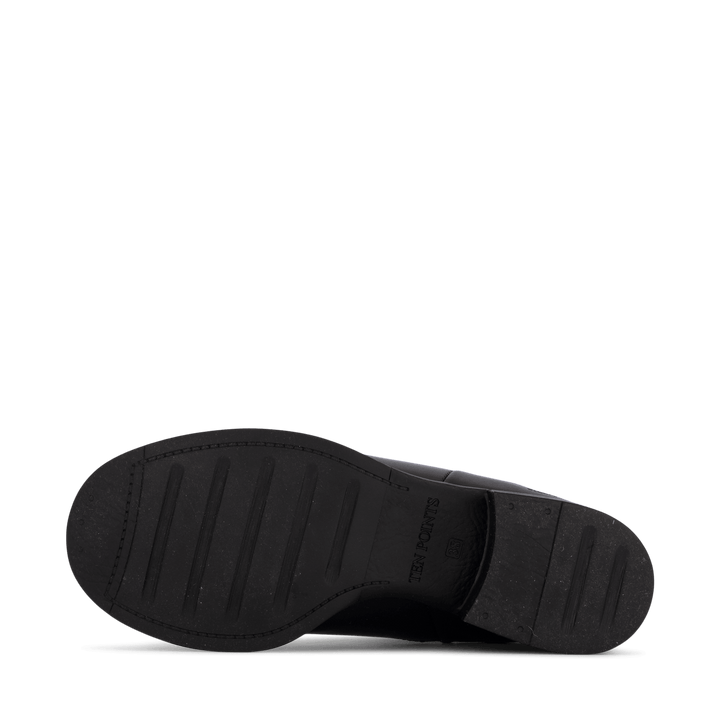 Pandora Black