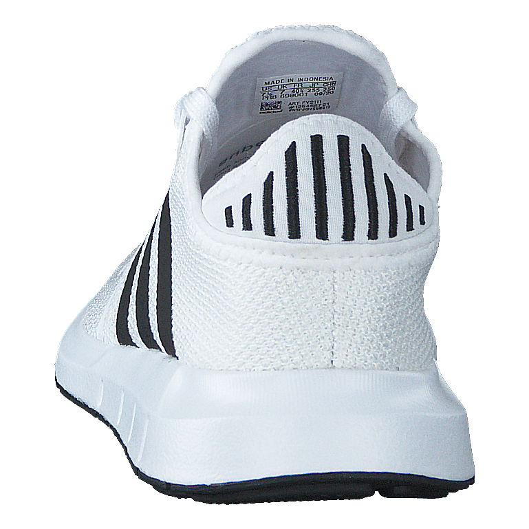 Swift Run X Cloud White / Core Black / Cloud White