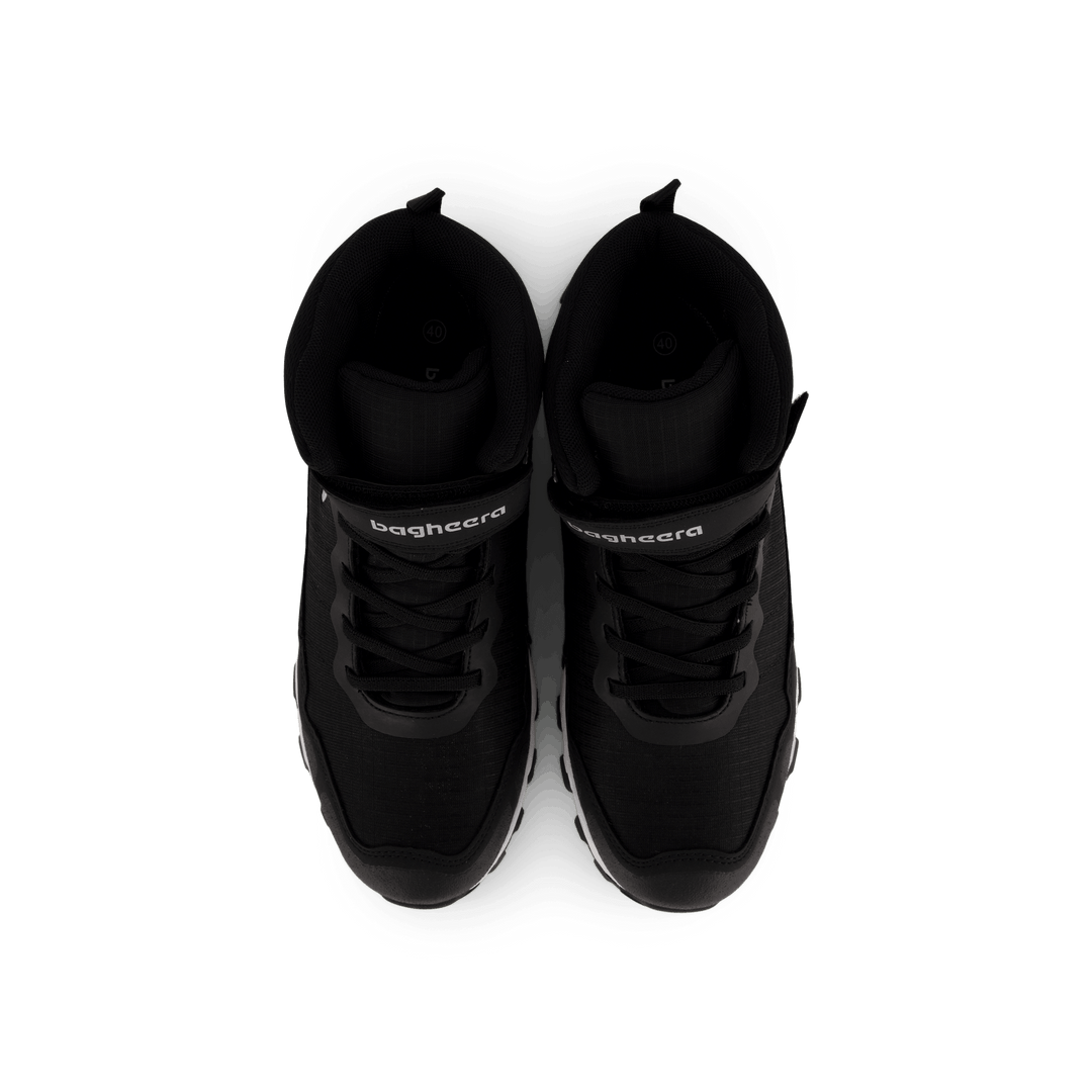 Astro Black/white