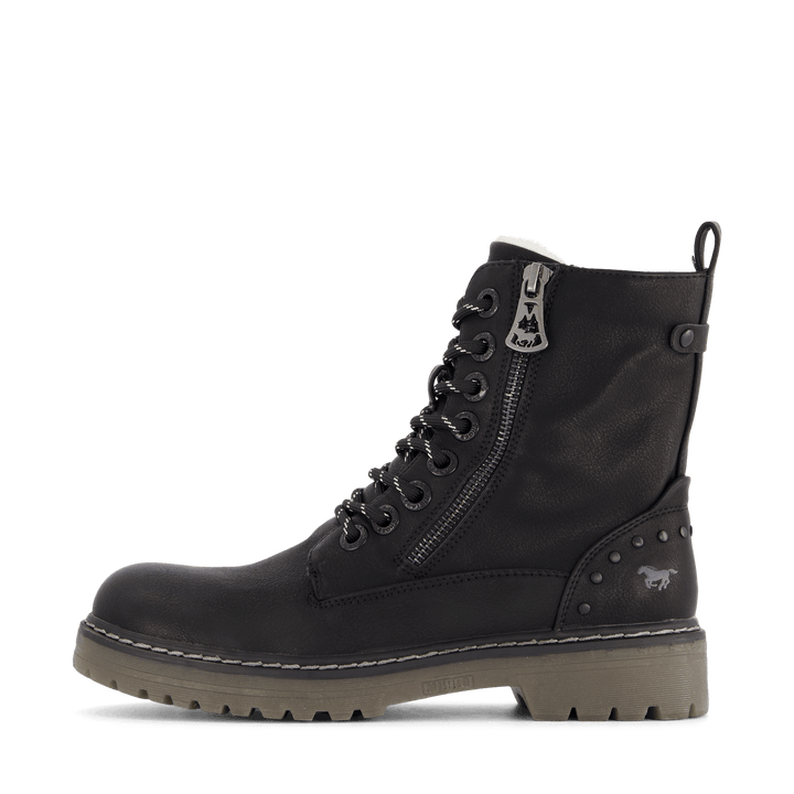 1366601 Black