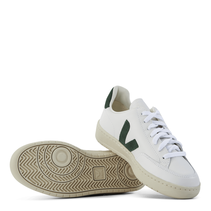 V-12 Leather Extra White Cyprus