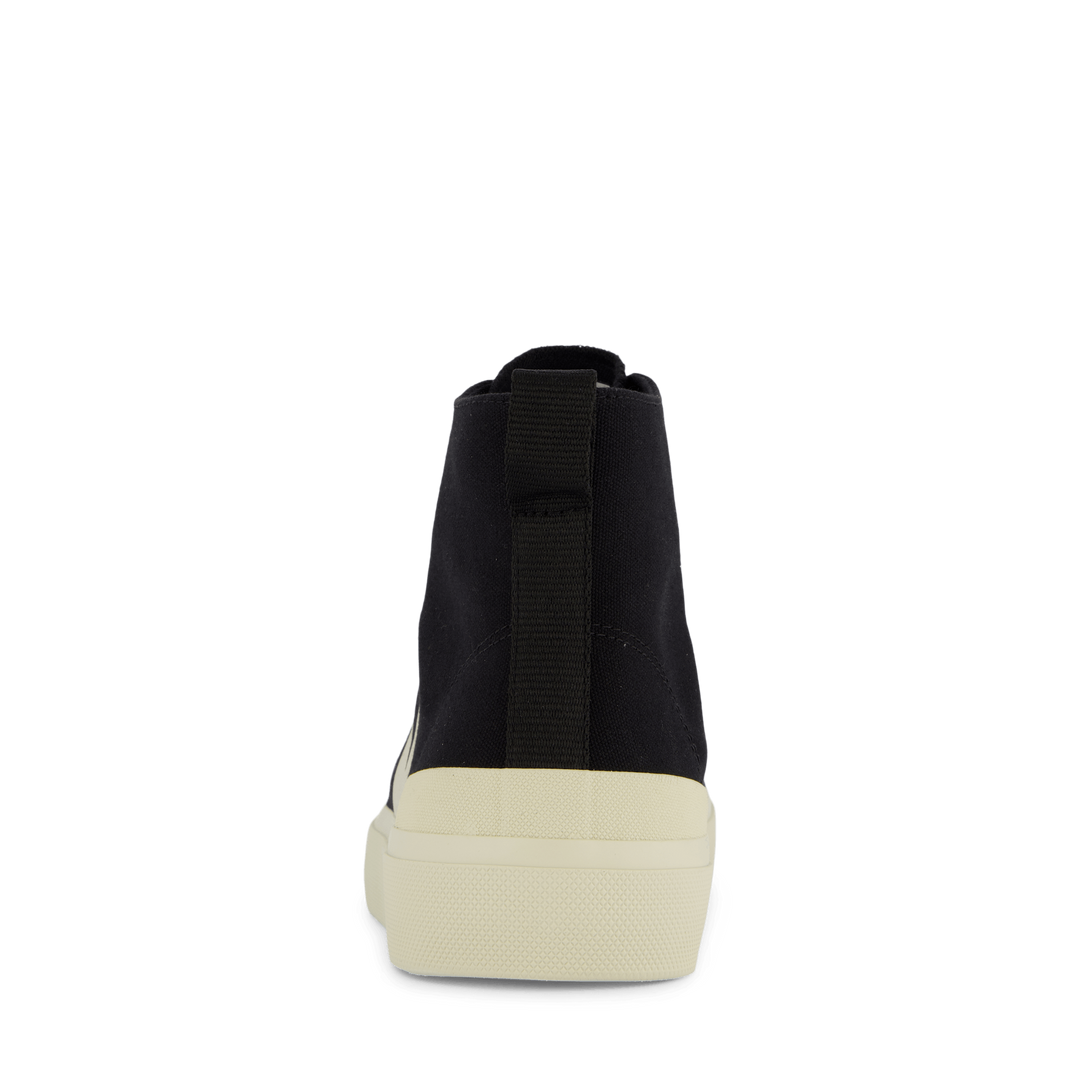 Wata Ii Canvas Black Pierre