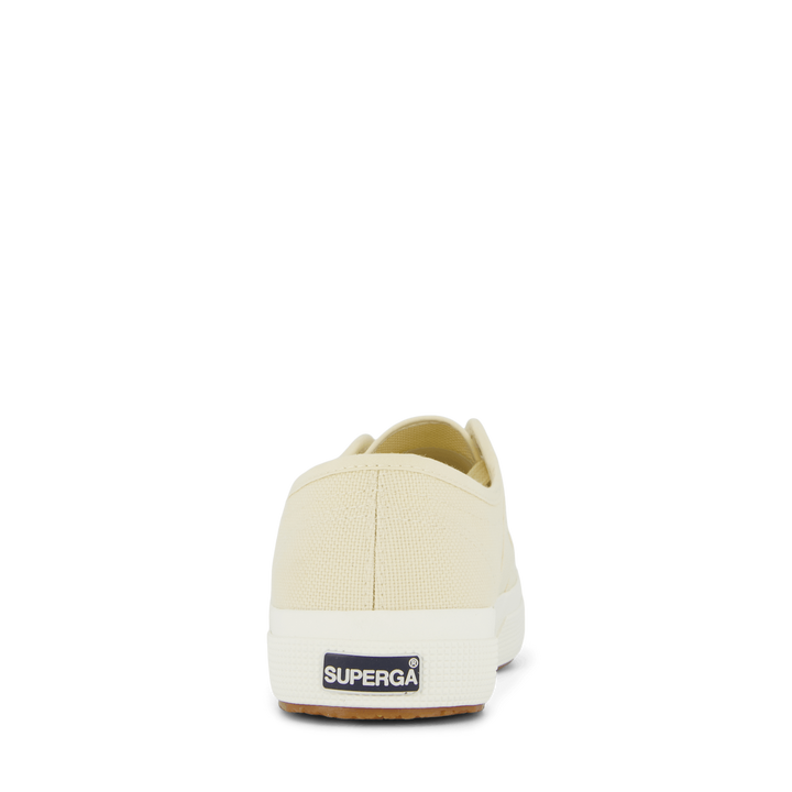 2750 Cotu Classic Beige Light Eggshell