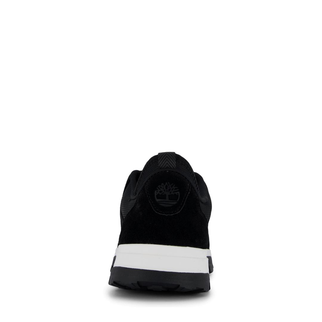 Treeline Mountain Runner Jet Black
