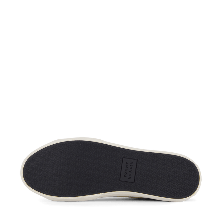 Th Hi Vulc Street Low Suede