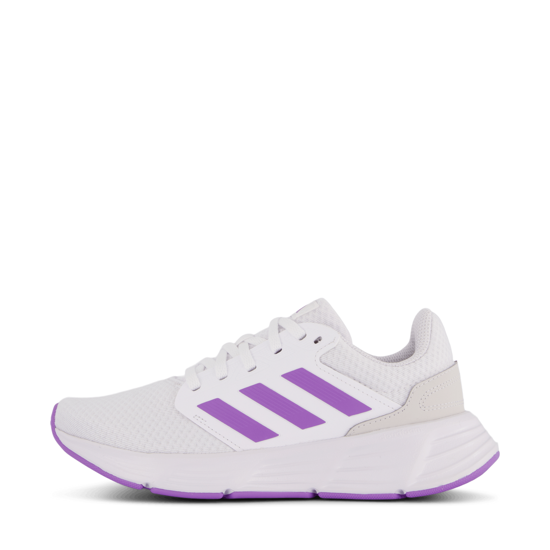 Galaxy 6 Shoes Cloud White / Violet Fusion / Dash Grey