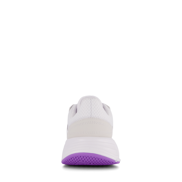 Galaxy 6 Shoes Cloud White / Violet Fusion / Dash Grey