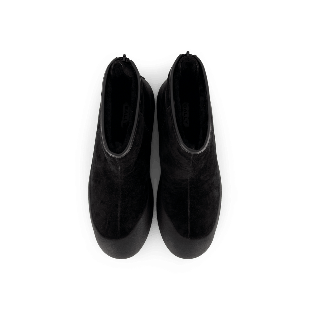 Carsey Black