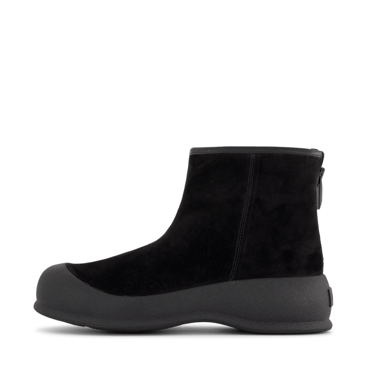 Carsey-w Black