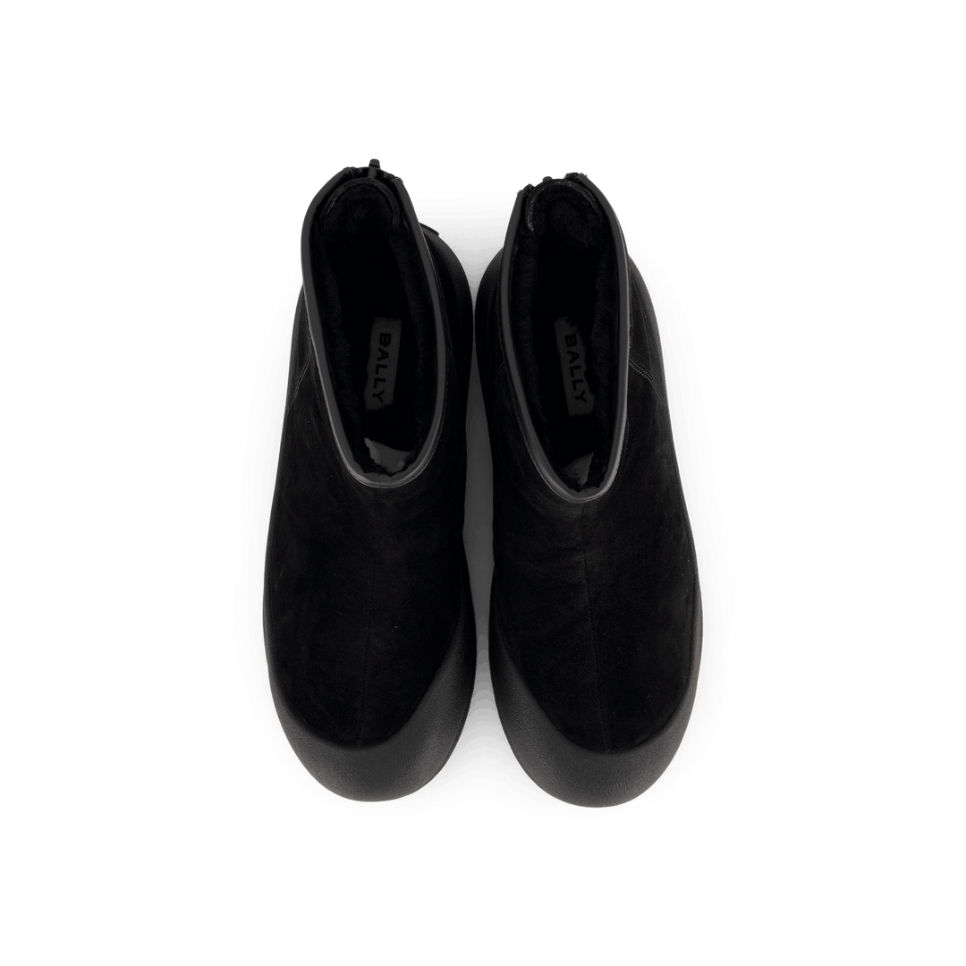 Carsey-w Black