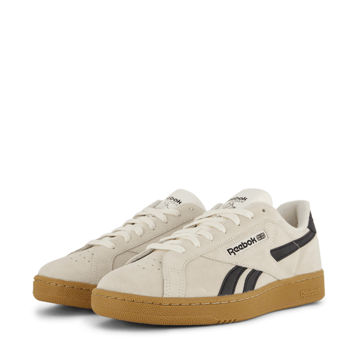 Club C Grounds Uk Chalk/blk/rubber Gum