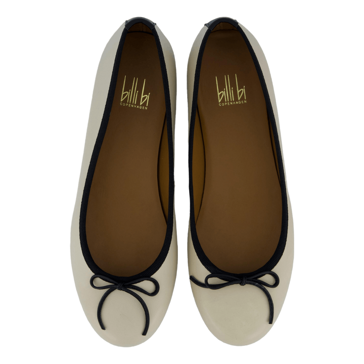 5900-73 Off White Nappa 73