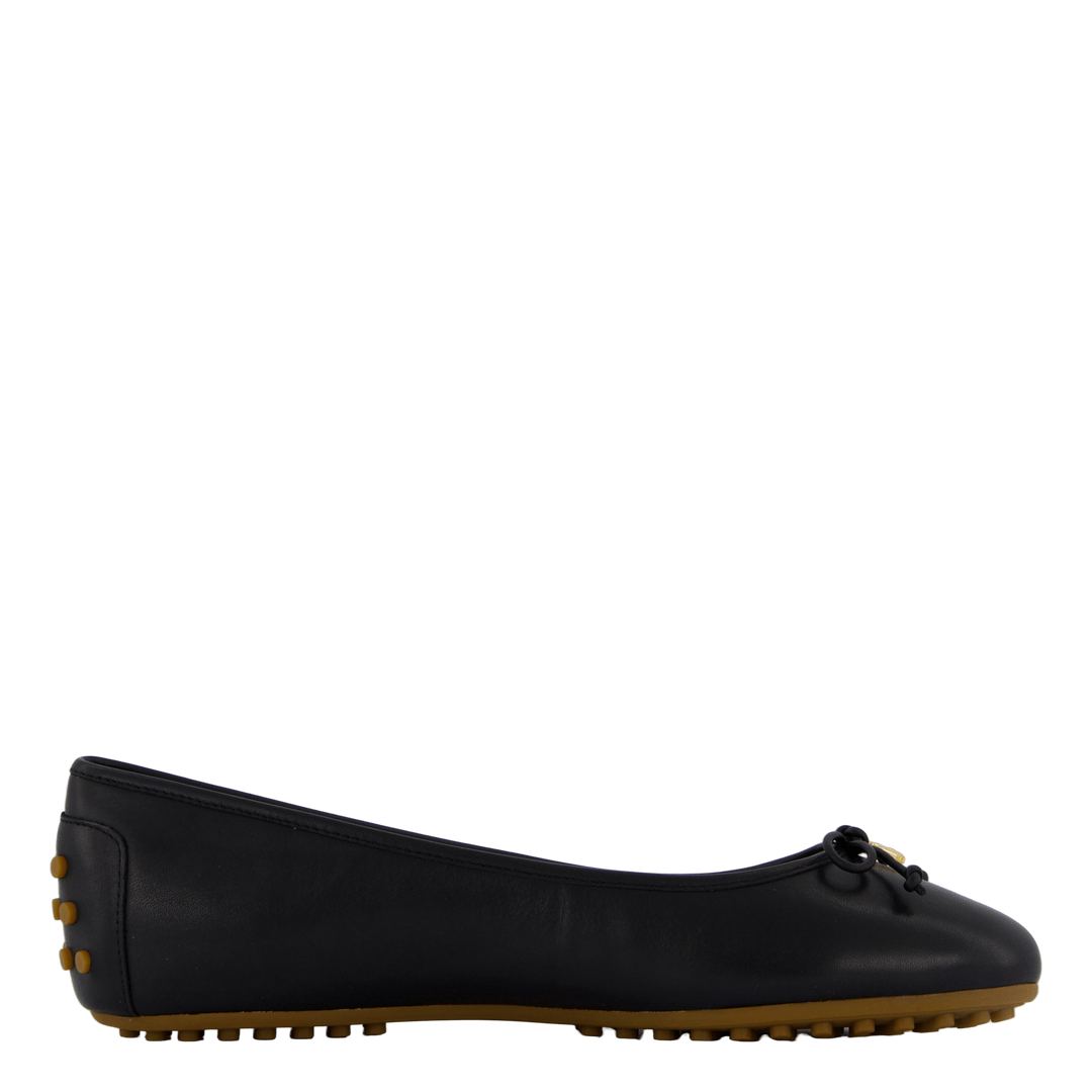 Jayna Nappa Leather Driver Flat Black