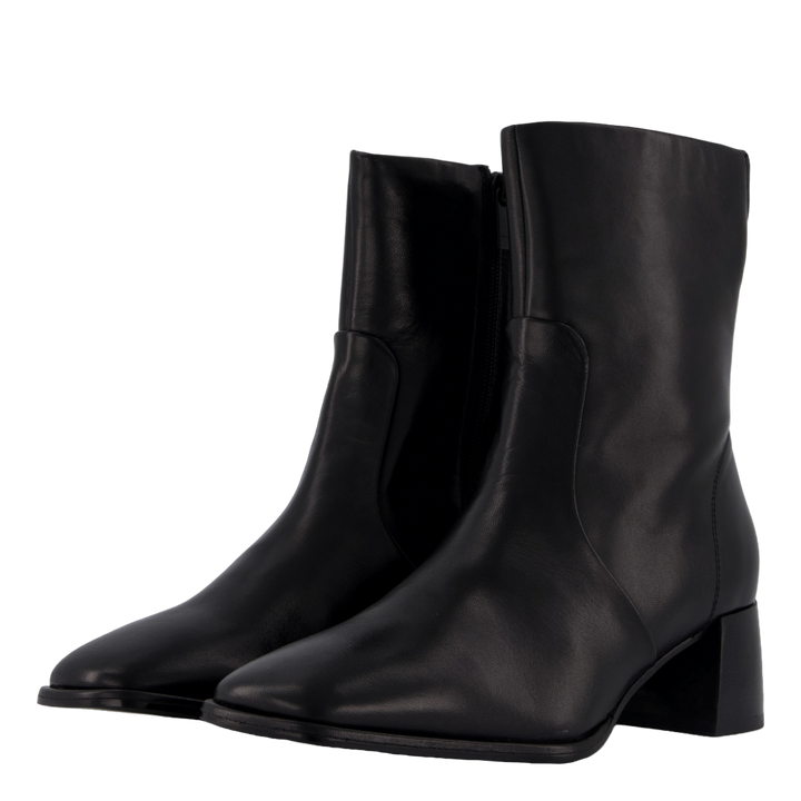 Gwenety Mid Boot Black