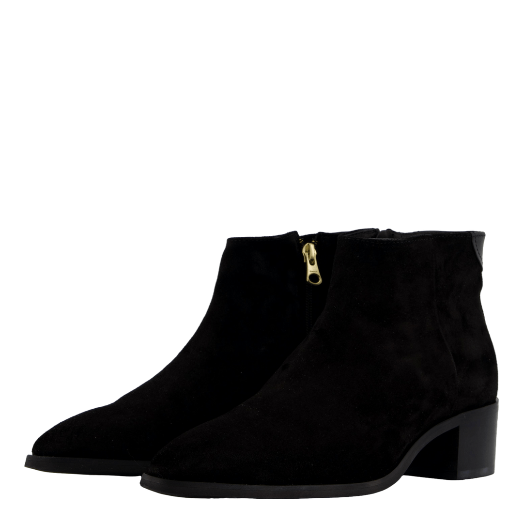 St Broomly Mid Boot Black