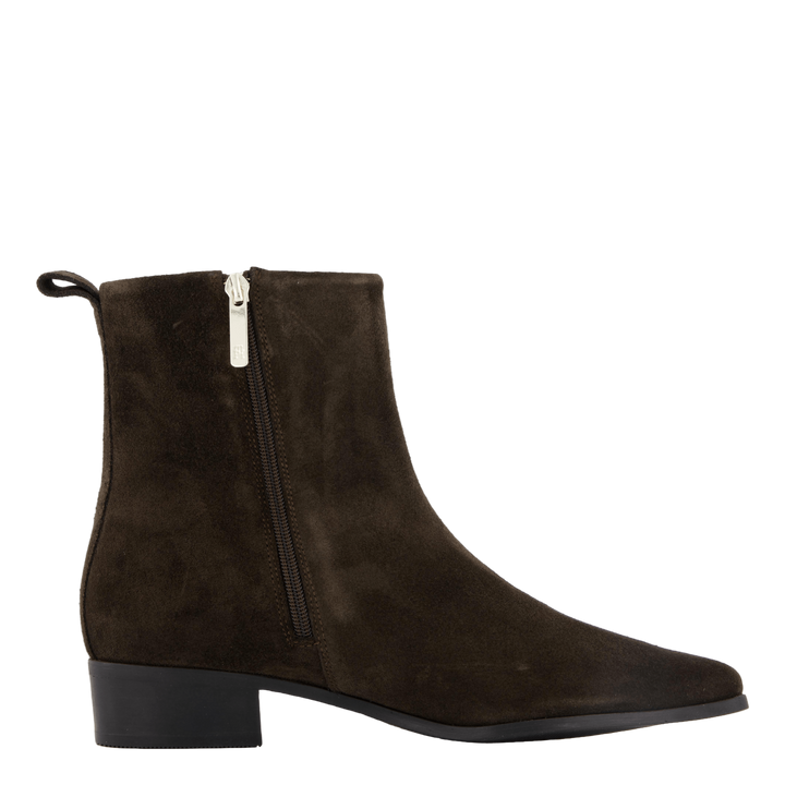 Low Cowboy Flat Suede Dark Coffee