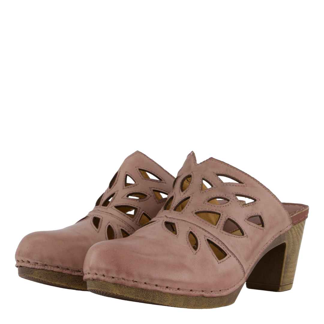 Eyan Pink