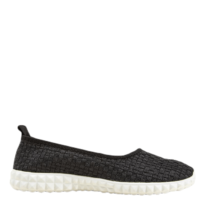 Sanya Black