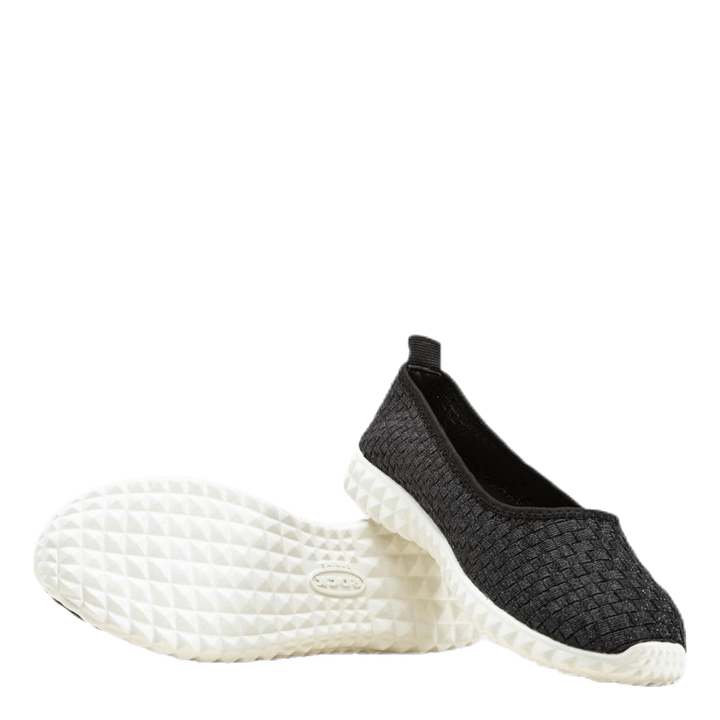 Sanya Black