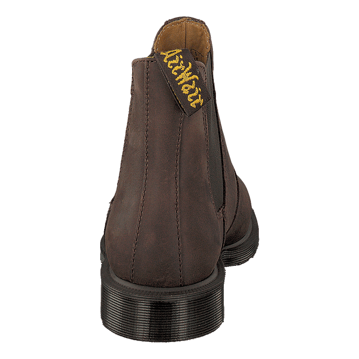 Laura Chelsea Dk Brown