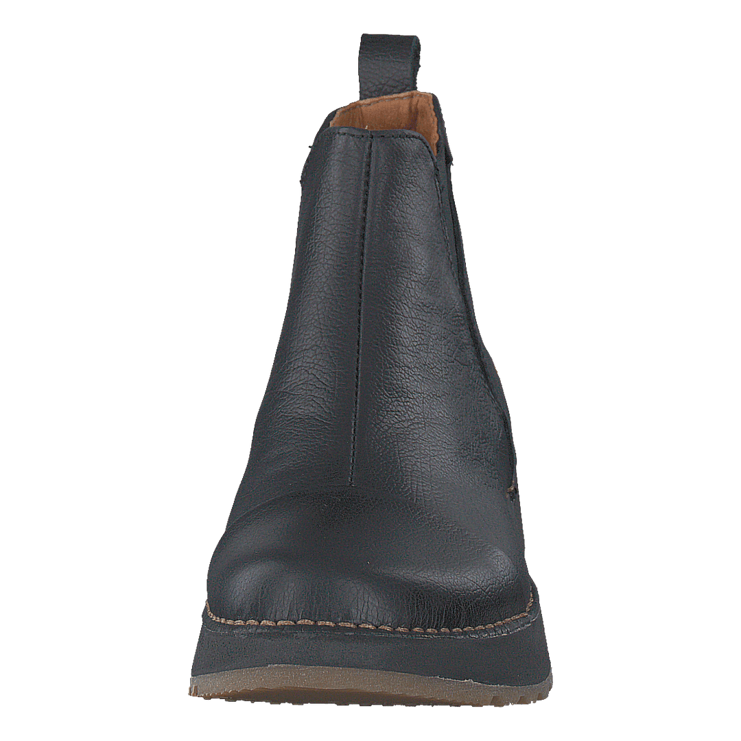 1023 Heathrow Black