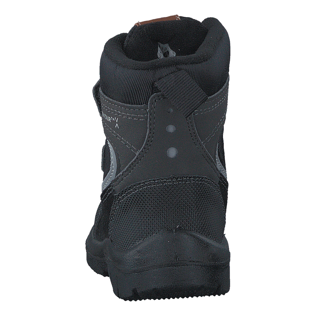 Pumla Black