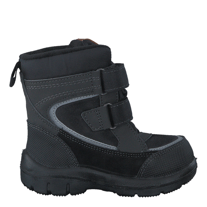 Pumla Black