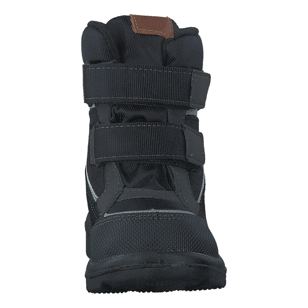 Pumla Black