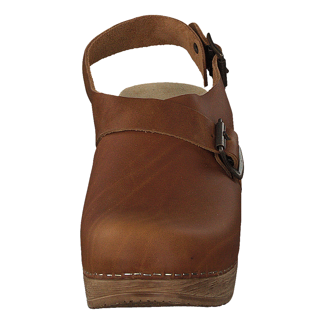 Astrid Soft Brown Cuero