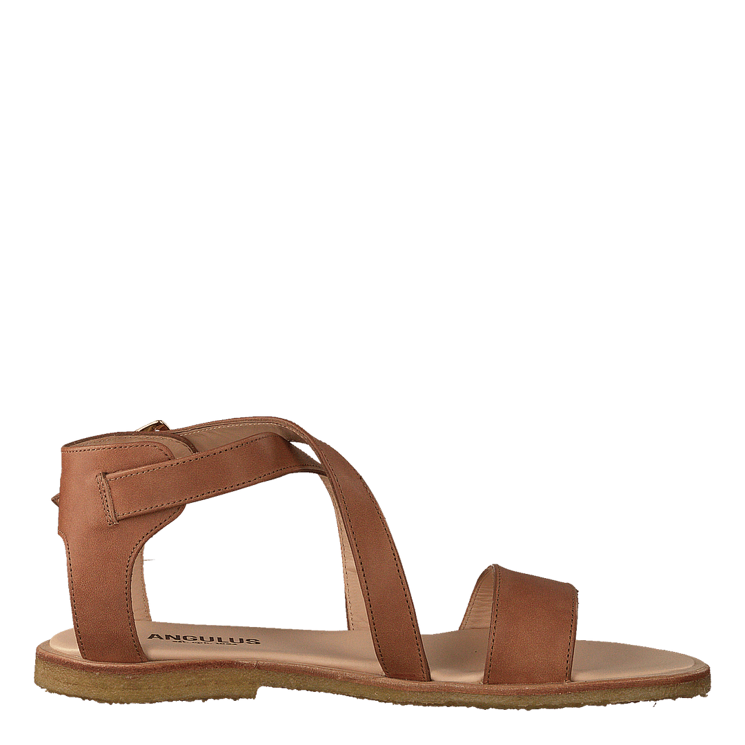 Sandal With Buckle Tan