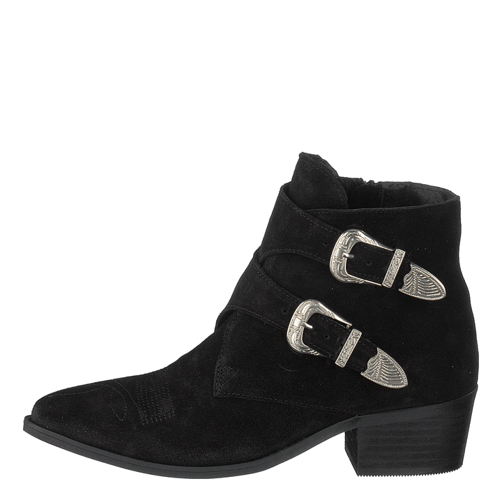 Carina Black