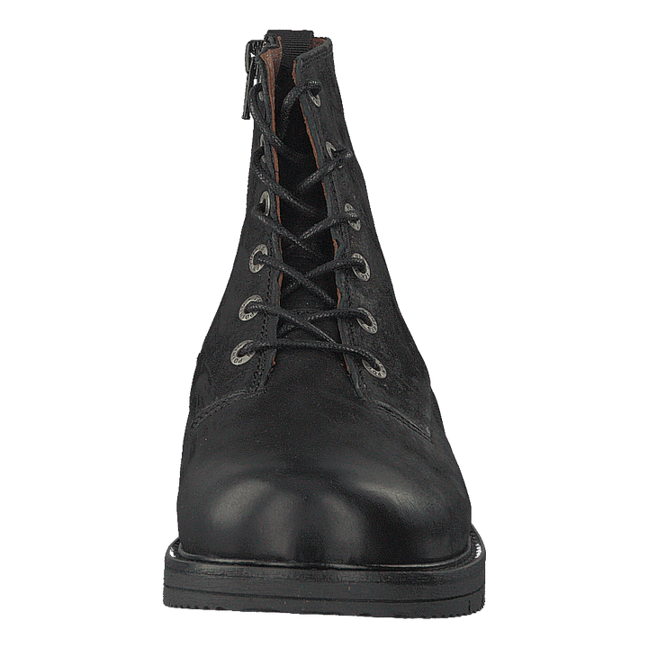 Carina Black