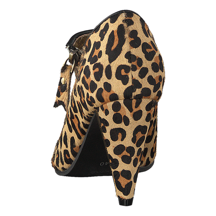 Ramona Leopard