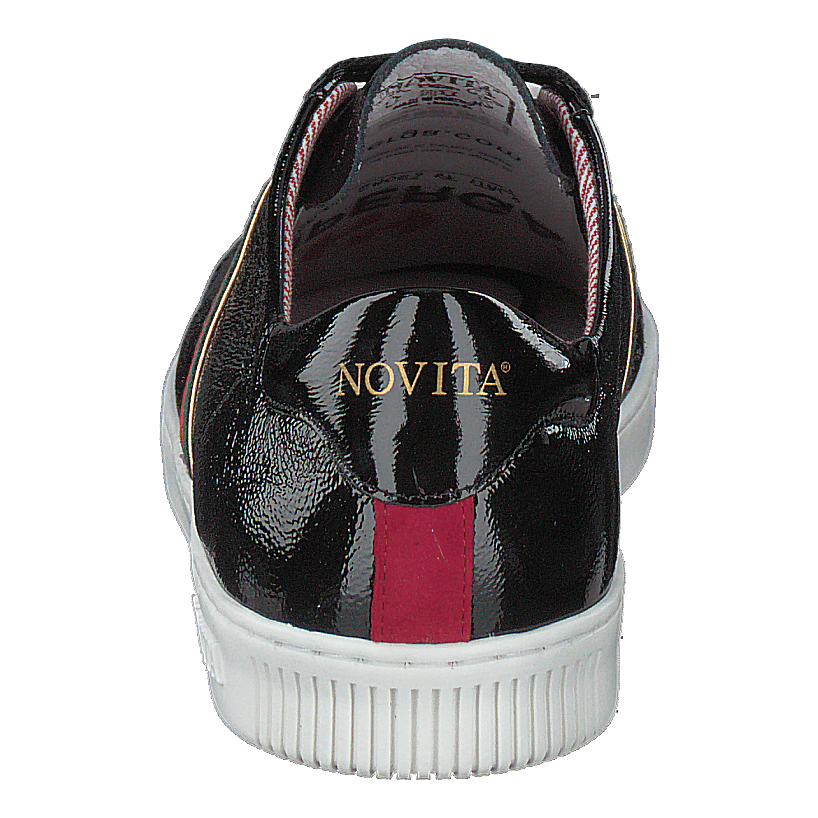 Agnella Black