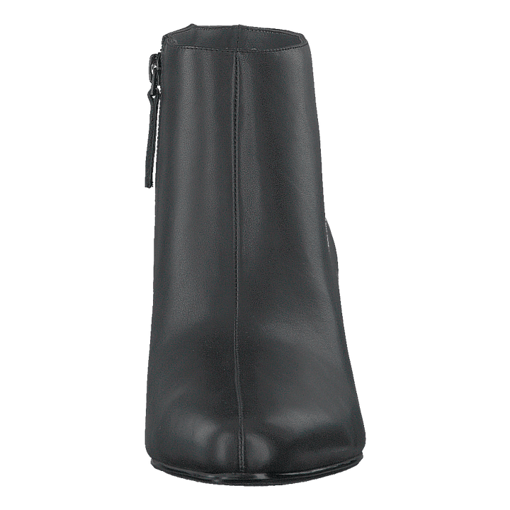 Twist Flow Bootie Black