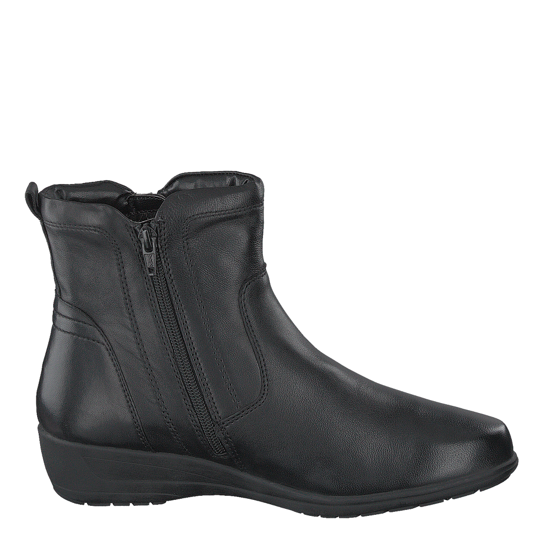 8-8-26424-23 022 Black Nappa