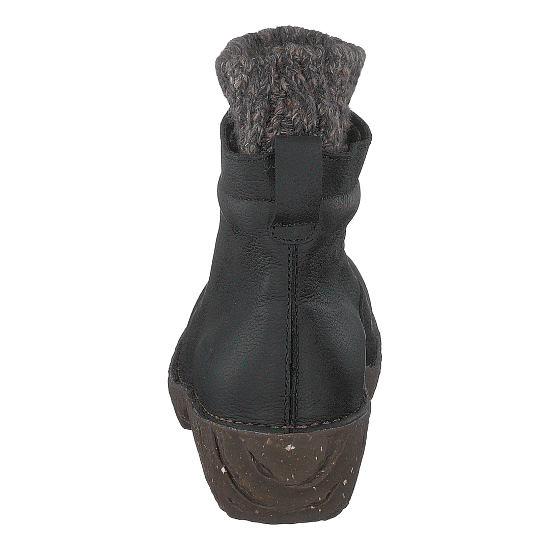 Yggdrasil Black