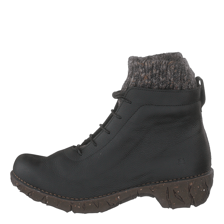Yggdrasil Black