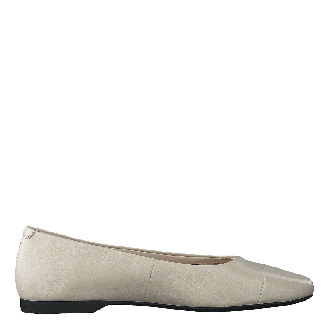 Maddie 4704-301-02 Off White