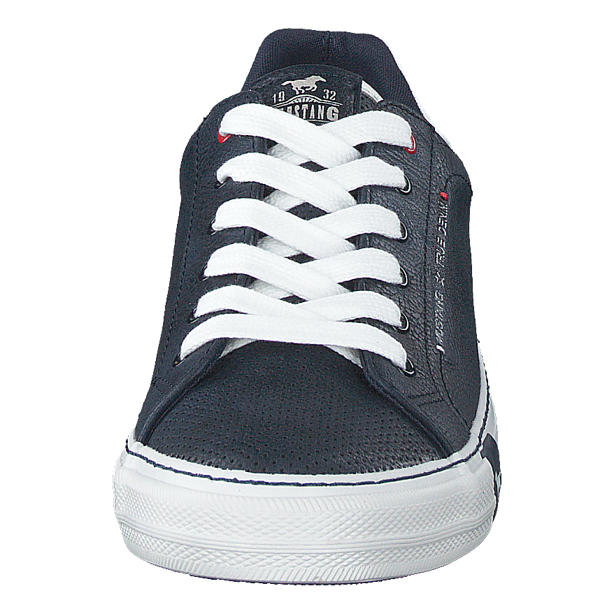 1353301 820 Navy
