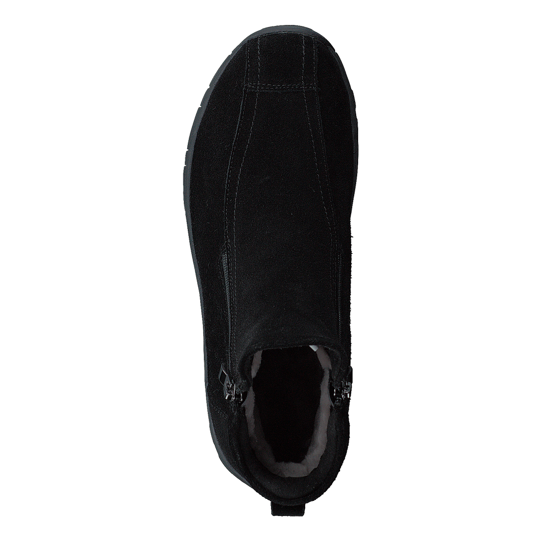 Timor Studs Black 06