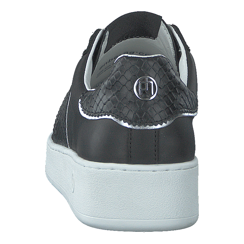 Mila-2 Black